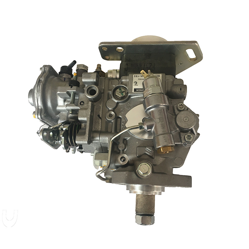 Genuine Competitive Price 4BT3.9 Diesel Engine Fuel Injection Pump 3960902