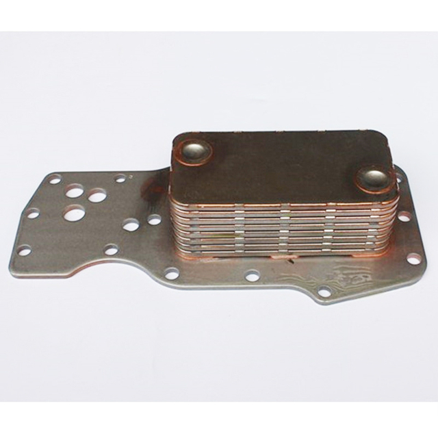 Original Best-selling Oil Cooler Core 3975818 for Cummins ISDE Engine 